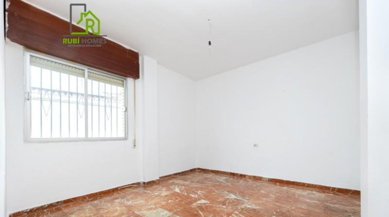 Granada - Huétor Vega - 661m2