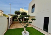 Chalet independiente con terreno en venta en la España, Rojales, ref: TR376793 foto