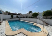 Chalet independiente con terreno en venta en la España, Elche, ref: TR407009 foto