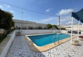 Chalet independiente con terreno en venta en la España, Elche, ref: TR407009 foto