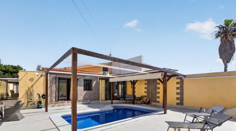 Alicante - Torrevieja - 426m2