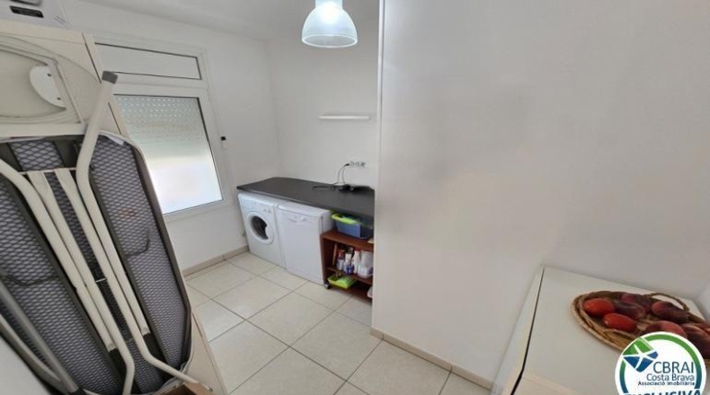Gerona - Empuriabrava - 495m2