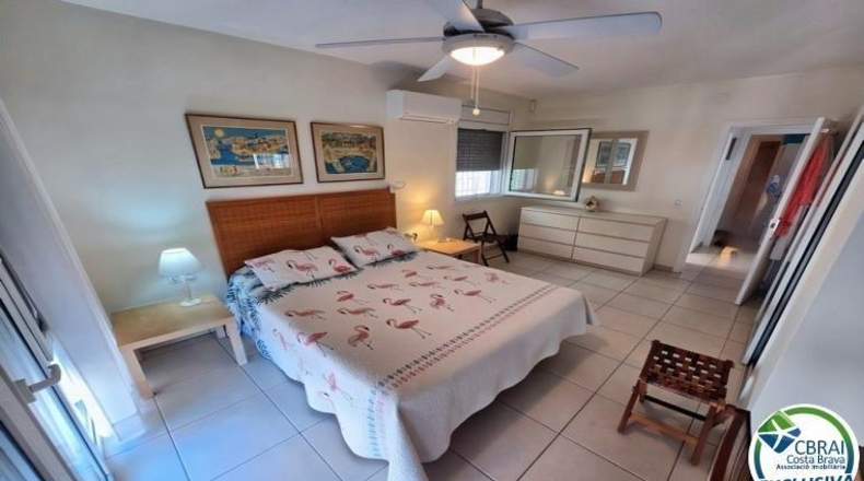 Gerona - Empuriabrava - 495m2