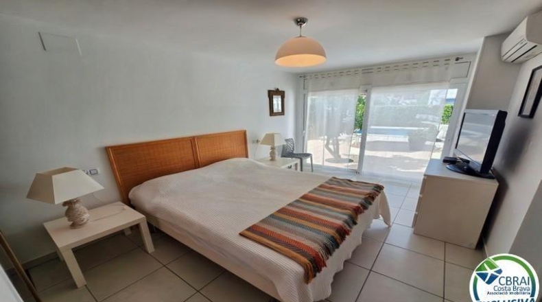 Gerona - Empuriabrava - 495m2