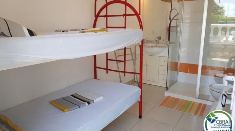Gerona - Empuriabrava - 495m2