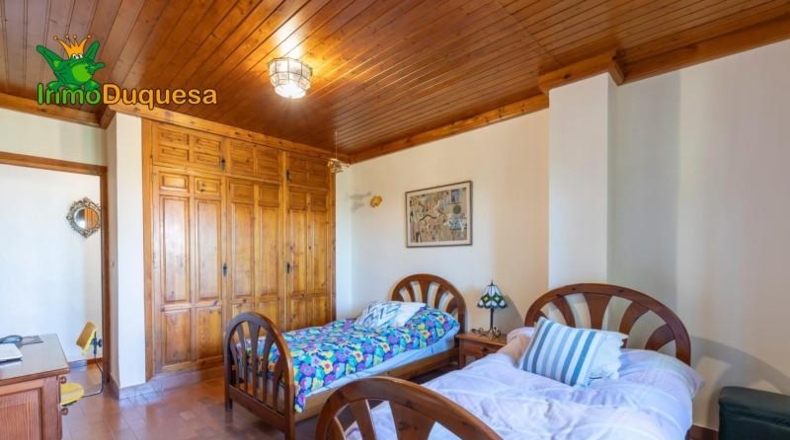 Granada - Huétor Vega - 1667m2