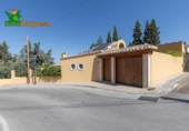Xalet independent amb terreny en venda a la España, Huétor Vega, ref.: TR366052 foto
