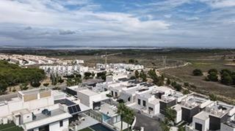 Alicante - San Miguel de Salinas - 264m2