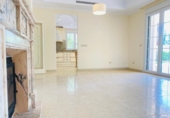 Chalet independiente con terreno en venta en la España, Orihuela, ref: TR163503 foto