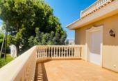 Chalet independiente con terreno en venta en la España, Orihuela, ref: TR163503 foto