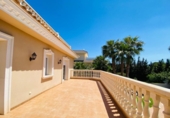 Chalet independiente con terreno en venta en la España, Orihuela, ref: TR163503 foto