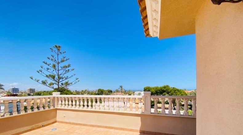 Alicante - Dehesa de Campoamor - 800m2