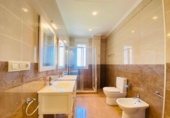 Chalet independiente con terreno en venta en la España, Orihuela, ref: TR163503 foto