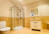 Chalet independiente con terreno en venta en la España, Orihuela, ref: TR163503 foto