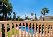 Chalet independiente con terreno en venta en la España, Orihuela, ref: TR163503 foto