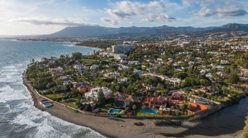 Málaga - Estepona - 2034m2