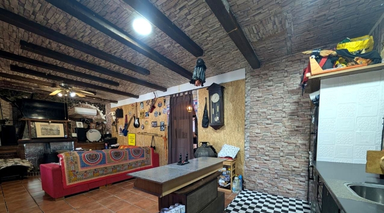 Jaén - Linares - 1200m2