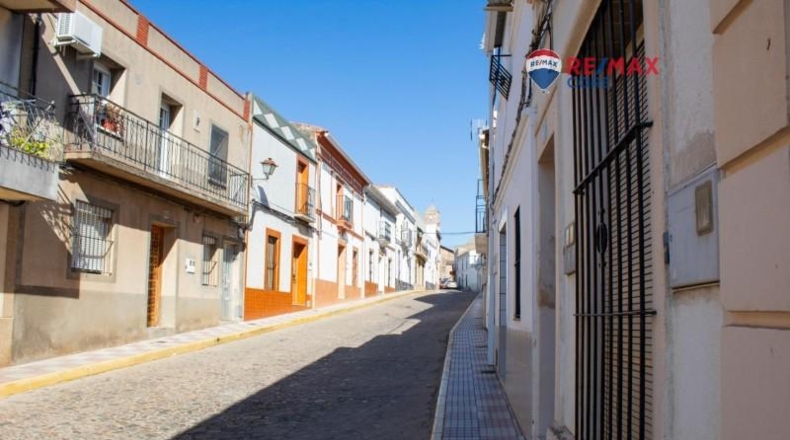 Cáceres - Villar del Pedroso - 336m2