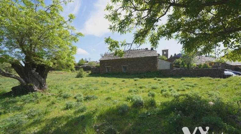 Guadalajara - Campillo de Ranas - 2672m2