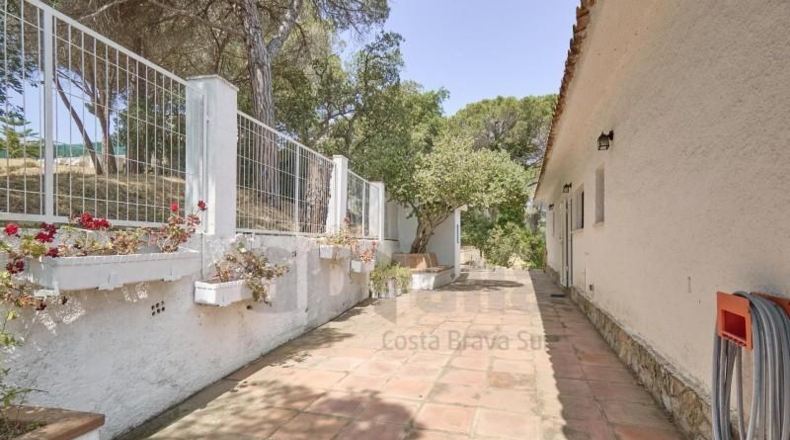 Gerona - Lloret de Mar - 1915m2