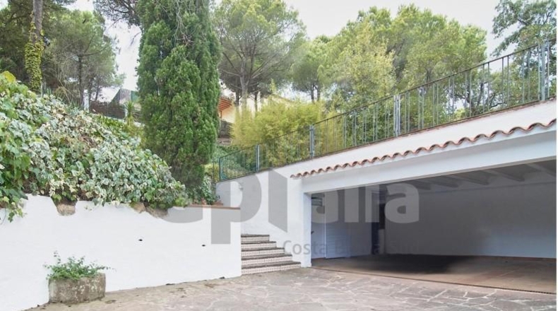 Gerona - Lloret de Mar - 1915m2