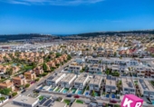 Chalet independiente con terreno en venta en la España, Santa Pola, ref: TR407053 foto