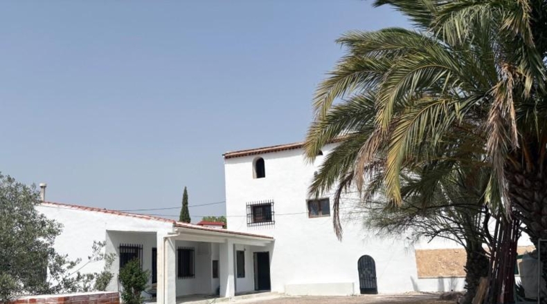 Alicante - Novelda - 10000m2