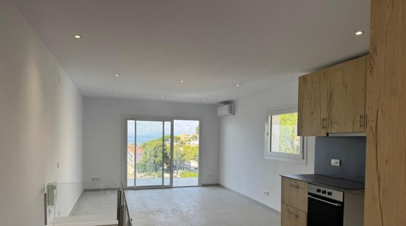 Жирона - Roses - 125m2