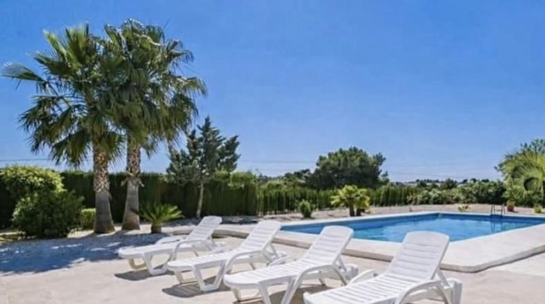 Alicante - Teulada - 10590m2