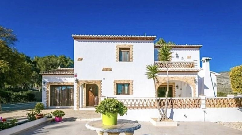 Alicante - Teulada - 10590m2