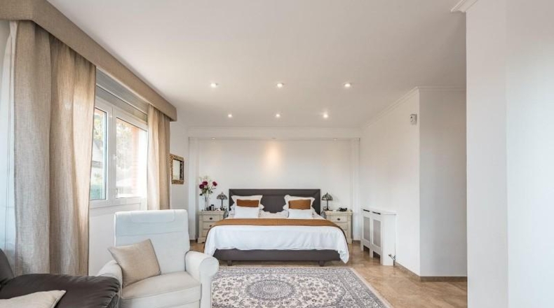 Barcelona - Pallejà - 767m2