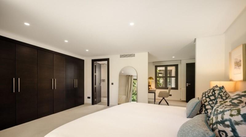 Малага - Marbella - 722m2