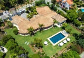Xalet independent amb terreny en venda a la España, Marbella, ref.: TR310607 foto