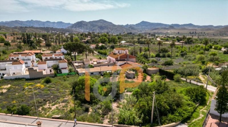 Almería - Huércal-Overa - 875m2