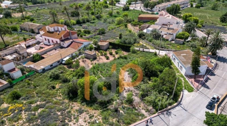 Almería - Huércal-Overa - 875m2