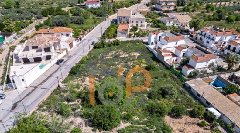 Almería - Huércal-Overa - 875m2