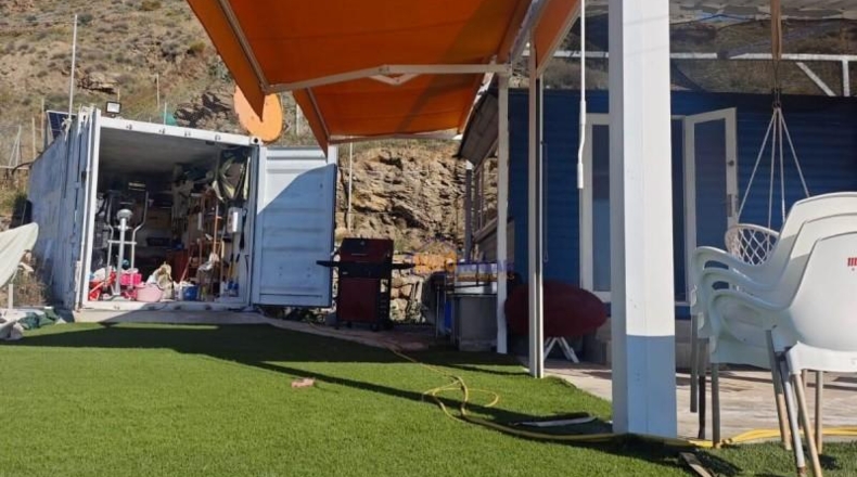Almería - Adra - 10300m2