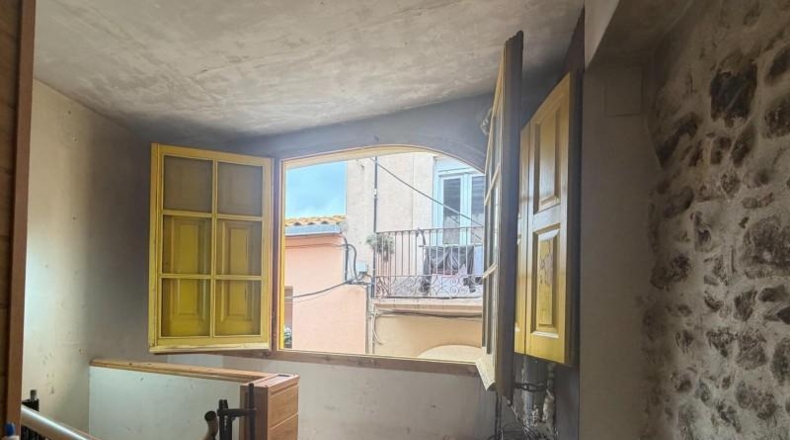 Жирона - Sant Climent Sescebes - 117m2