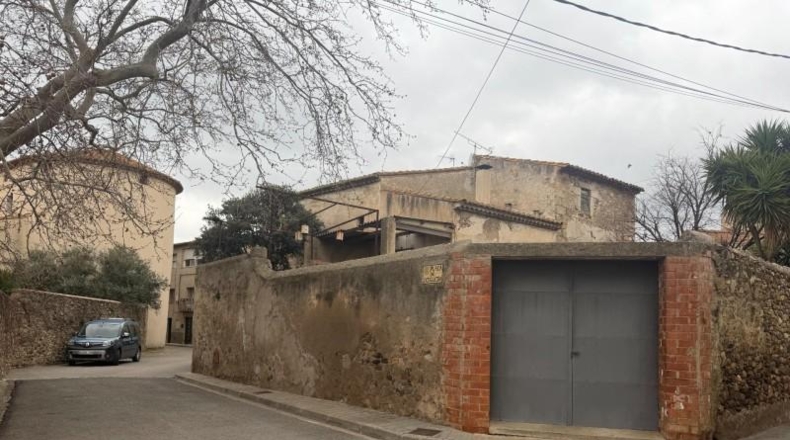 Жирона - Sant Climent Sescebes - 117m2
