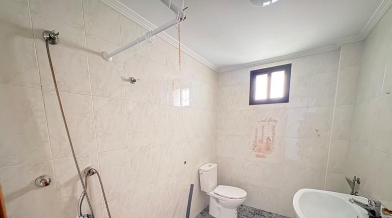León - Carracedelo - 225m2