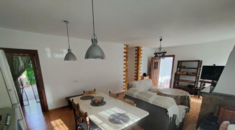 Almería - Albox - 458m2