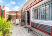 Chalet independiente con terreno en venta en la España, Orihuela, ref: TR407205 foto