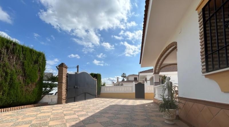 Cordova - Alcolea - 850m2