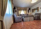 Отдельно стоящий дом с участком на продажу в городе Alcolea Фото
