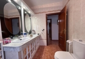Отдельно стоящий дом с участком на продажу в городе Alcolea Фото