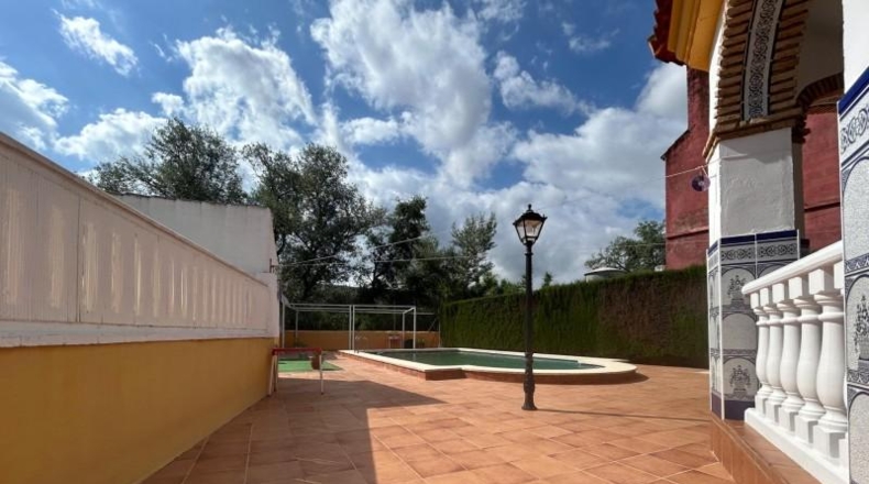 Cordova - Alcolea - 850m2