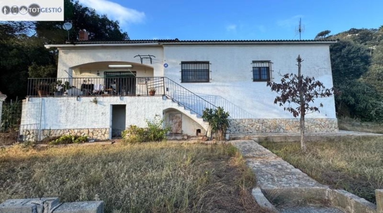 Жирона - Santa Cristina d'Aro - 1600m2