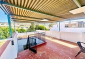 Дом с участком на продажу в городе Малага Фото