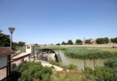 Chalet independiente con terreno en venta en la España, Benijófar, ref: TR391987 foto