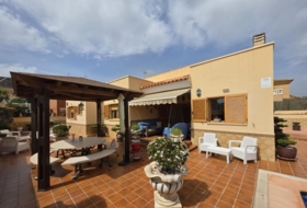Media Legua 439&nbsp;m² 
